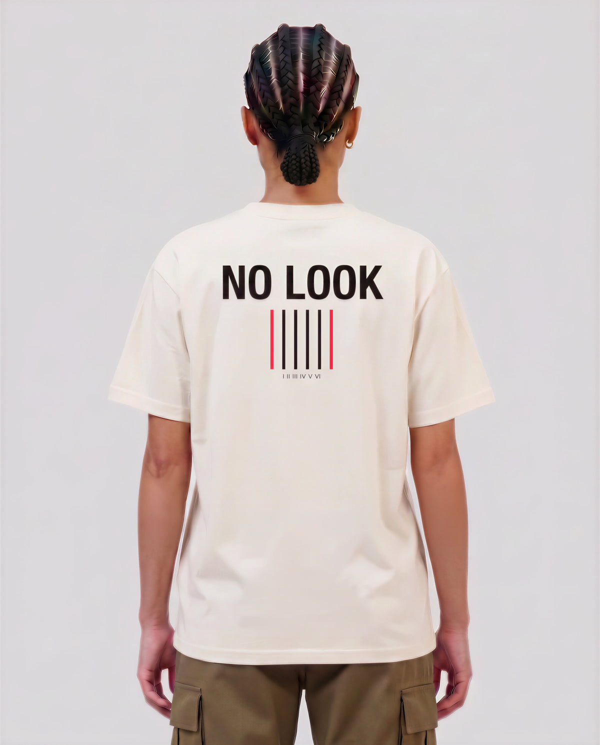 No Look model — back, Ecru #Color_Ecru