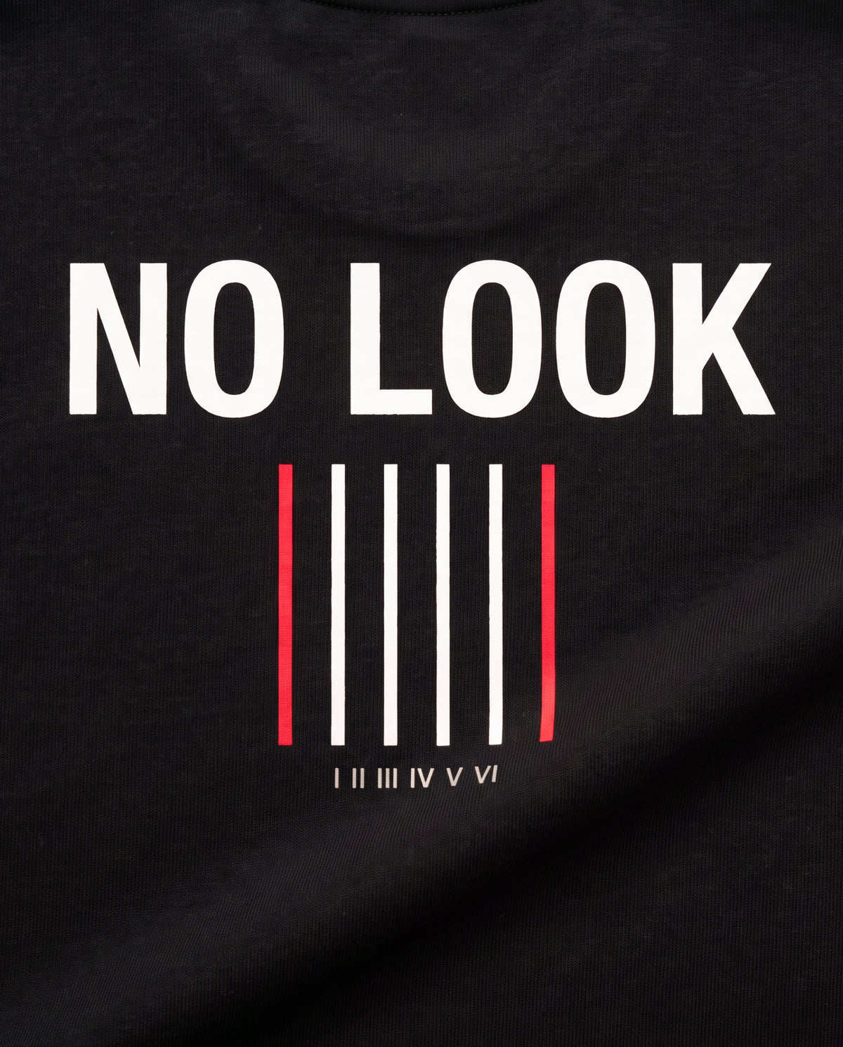 No Look — logo close-up back, Black #Color_Black