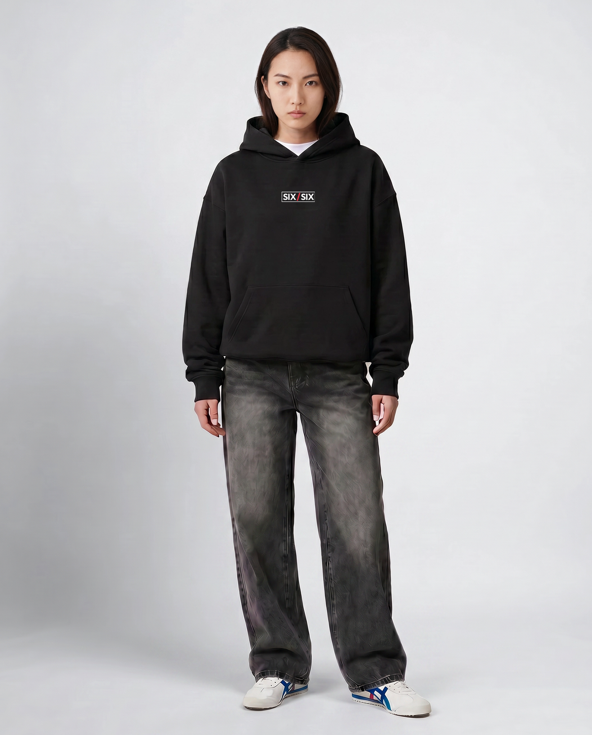 Corners Only — Baseline — Female model full look (Rei), Black #Model_F #Color_Black