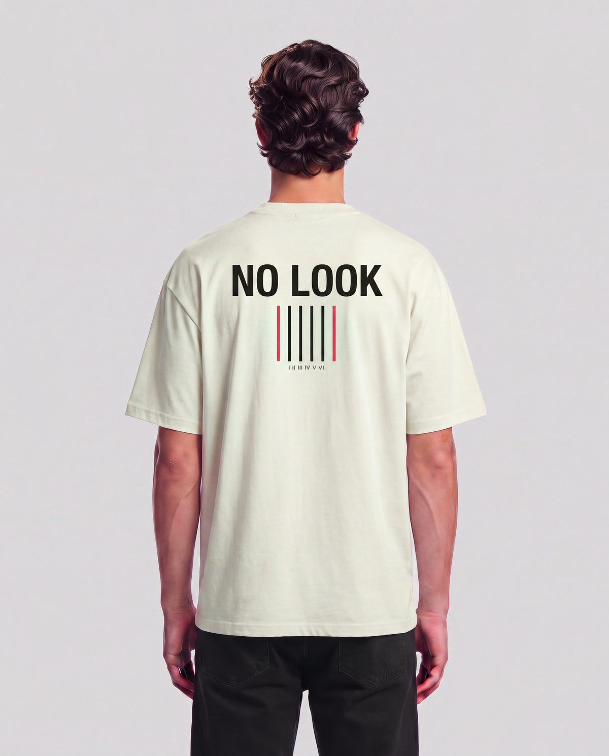 No Look model — back, Ecru #Color_Ecru